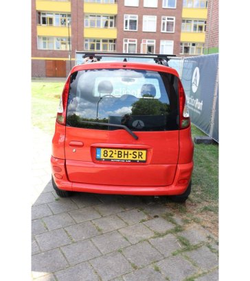 Toyota Yaris Verso 1.3 Van ATM Petrol 86hp 2003 van Yaris Verso 1.3 Van ATM 2003 2 Closed vans image 5