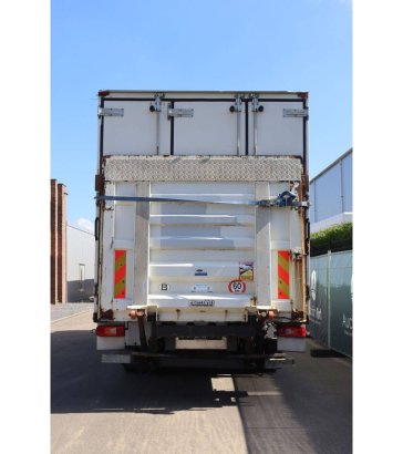 Box truck Truck Volvo FM330 Refrigerated Diesel 2011 FM330 Frigo 2011 2 image 5