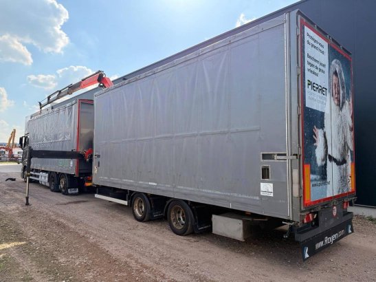 Box truck Truck Mercedes-Benz Actros 2645 6X2 Diesel 2016 Actros 2645 6X2 2016 2 image 5