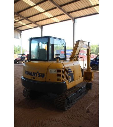 Crawler excavator Komatsu PC56-7 Diesel 35kW 2014 PC56-7 2014 2 Crawler Excavators image 5