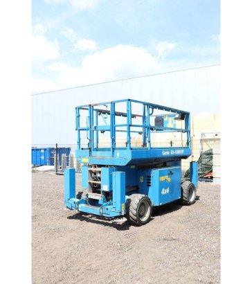 Scissor lift Genie GS3369 RT Diesel 454kg 11.96m 2013 GS3369 RT 2013 2 Scissor Lifts image 5