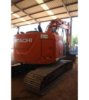 Crawler excavator Hitachi ZX225USLC-5B Diesel 122kW 2014 ZX225USLC-5B 2014 2 Crawler Excavators image 5