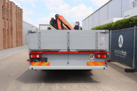 Volvo FL 240 Diesel Crane Truck 2011 FL 240 2011 2 Crane trucks image 20