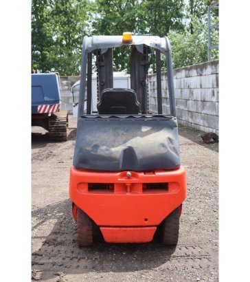 Linde E30-01 Electric Forklift 3000kg 7m 1998 E30-01 1998 2 Forklift image 5