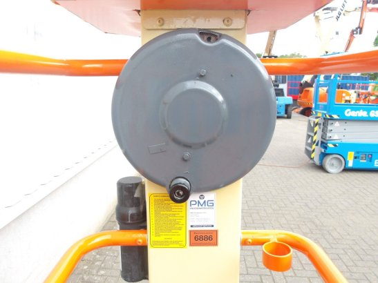 JLG Power Tower Ecolift Manual Mast Lift 4.2m 2019 Power Tower Model Ecolift 2019 2 image 5