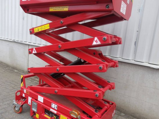 Magni ES0607M Electric Scissor Lift 5.90m 2023 New MAGNI ES0607M 2023 1 Scissor Lifts image 5