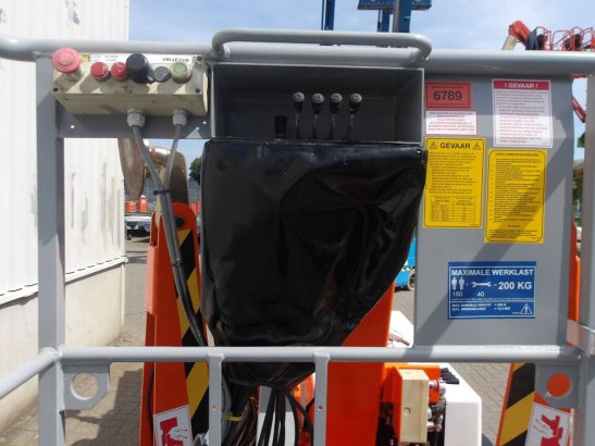 Trailer-mounted aerial work platform Nifty 120TAC Electric 12.20m 2016 Niftylift 120TAC 2016 2 image 5