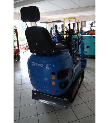Rippa R06 Diesel Mini Excavator 8.2kW 2025 New RIPPA R06 2025 1 image 5