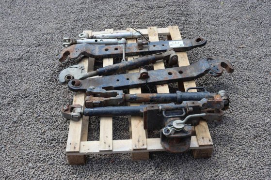 Batch of parts for a tractor 3-point hitch Onbekend 2 image 5