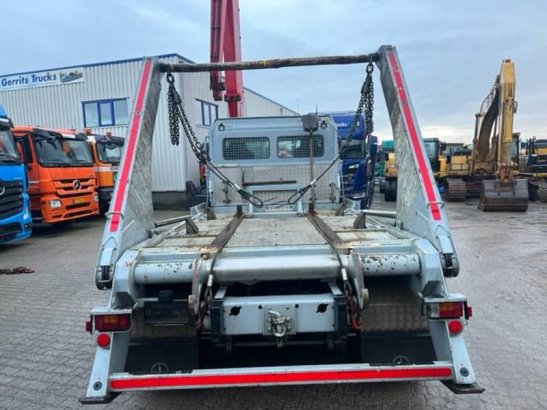 Mercedes-Benz 1327 Diesel Truck 2016 with Gantry Alarm Mercedes-Benz 1327 2016 2 image 5