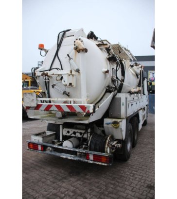 Vacuum Tanker Truck Mercedes-Benz 930.24 Diesel 2008 Mercedes-Benz 930.24 2008 2 image 5
