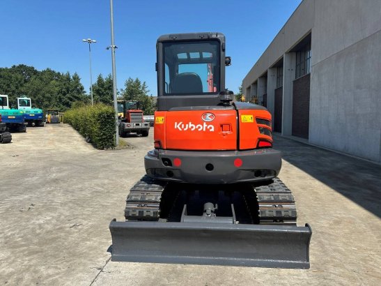 Midi excavator Kubota KX165-5 Diesel 2016 KX165-5 2016 2 Crawler Excavators image 5