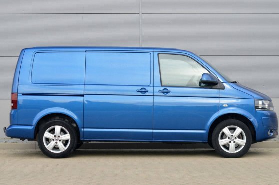 Volkswagen Transporter 2.0 TDI L1H1 65 Edition Diesel 180hp Van 2012 Volkswagen Transporter 2.0 TDI L1H1 65 Edition 2012 2...