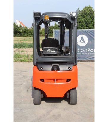 Linde E18PH-02 Electric Forklift 1800kg 4.2m 2018 E18PH-02 2018 2 Forklift image 5