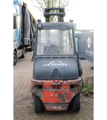 Linde E30/02 Electric Forklift 3000kg 2008 E30/02 2008 2 Forklift image 5