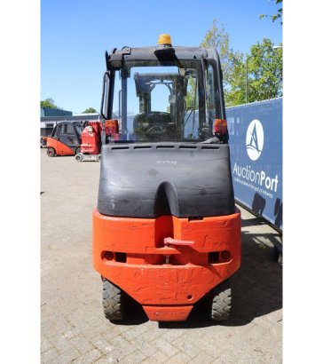 Linde E30-600 Electric Forklift 3000kg 7.0m 2008 E30 2008 2 Forklift image 5