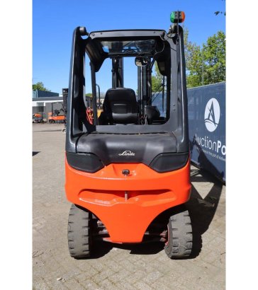 Linde E35H-01/600 Electric Forklift 3500kg 2015 E35H-01/600 2015 2 Forklift image 20