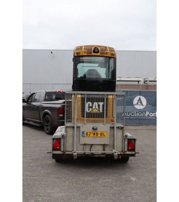 Caterpillar 301.8 Diesel Mini Excavator 15.7kW With Trailer 301.8 2 image 5