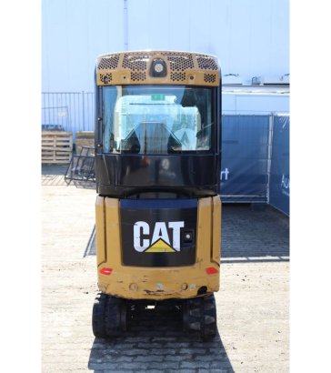 Mini excavator Caterpillar 301.8 Diesel 16kW 2019 301.8 2019 2 Crawler Excavators image 5