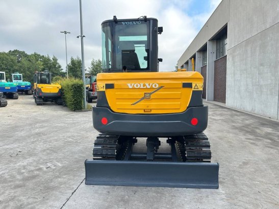 Midi excavator Volvo EC60C Diesel 2010 EC60C 2010 2 Crawler Excavators image 5