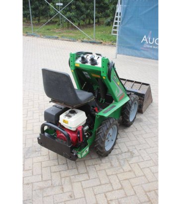 Articulated Loader Avant 313S Petrol 10kW 2003 313S 2003 2 Wheel Loaders image 20