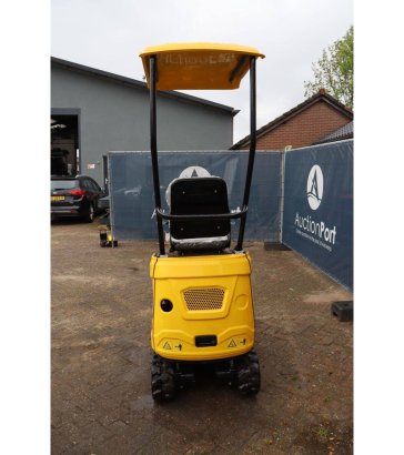 Mini Excavator CMH 08 Diesel 7kW 2026 New CMH 08 2026 1 image 20