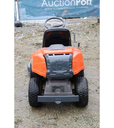 Zitmaaier Husqvarna R216 AWD Benzine 12.8kW 2016 R216 AWD 2016 2 image 5