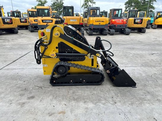Delano T360 Crawler Skid Steer Loader Petrol 2026 New Delano T360 2026 1 image 5