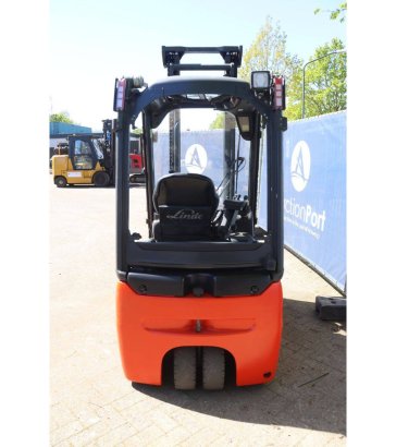 Linde E16 Electric Forklift 1600kg 4m E16 2 Forklift image 35