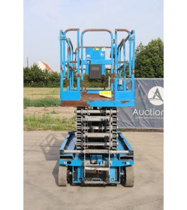 Genie GS-4047 Electric Scissor Lift 350kg 13.75m 2016 GS-4047 2016 2 Scissor Lifts image 65