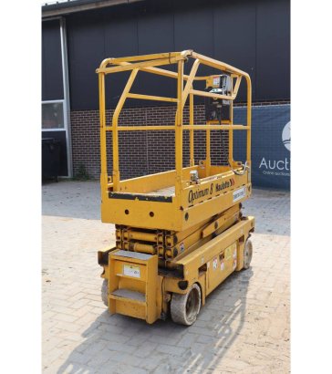 Pinguely-Haulotte Optimum 8 Scissor Lift Electric 230kg 7.8m 2005 Haulotte Optimum 8 2005 2 Scissor Lifts image 5