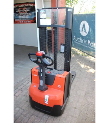 Stacker Toyota SWE120 Electric 1200kg 2.9m 2019 SWE120 2019 2 image 5