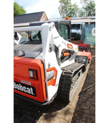 Bobcat T590 Diesel Skid Steer Loader 50.8kW 2020 With Various Attachments T590 2020 2 image 5