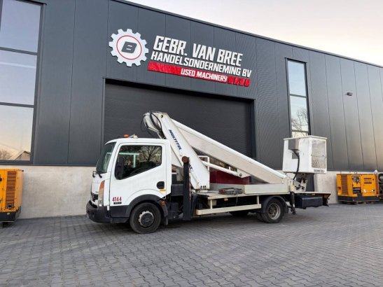 Self-propelled aerial platform Nissan Cabstar 35.11 Diesel 110hp 22m 2008 Cabstar 35.11 2008 2 image 20