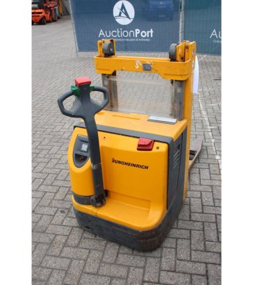 Stacker Jungheinrich EJC 12 Electric 1200kg 2.5m 2002 EJC 12 2002 2 image 5