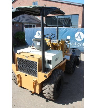 Wheel loader TCM 808 Diesel 28 HP TCM 808 2 Wheel Loaders image 5