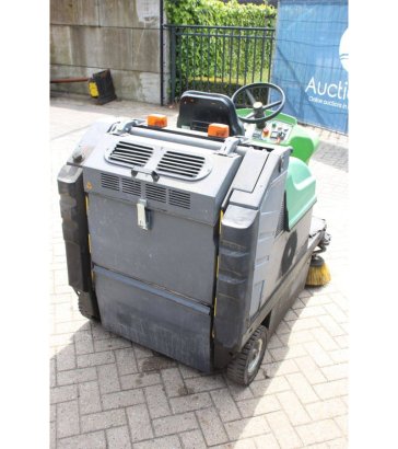 Ride-on sweeper IPC Cleaning 1450 Diesel 2015 IPC 1450 2015 2 image 5