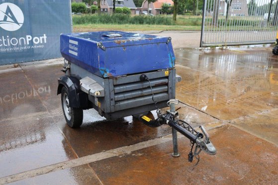 Compressor Atlas Copco XAS47 KD M Diesel 2008 XAS47 KD M 2008 2 Compressors image 5