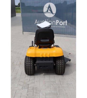 Stiga Tornado 598e Electric Ride-on Mower 2023 New Stiga Tornado 598e 2023 1 image 5