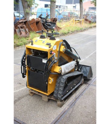 Skid Steer Loader Heavy Industry Machinery T360 Petrol 2025 Heavy Industry Machinery T360 2025 2 image 20