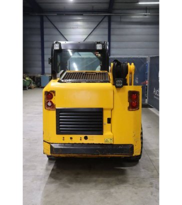 Skid steer loader JCB Robot 155 (T4) BW2 Diesel 2015 Robot 155 (T4) BW2 2015 2 Wheel Loaders image 20