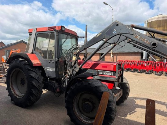 Case IH XL956 Diesel tractor with front loader IH XL956 2 image 5