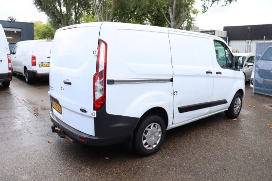 Ford Transit Custom Diesel 105hp Van 2017 Transit Custom 2017 2 Closed vans image 5