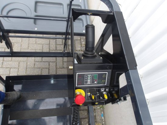 JLG E18MML Electric Mast Lift 7.50m 2026 New E18MML 2026 1 image 12