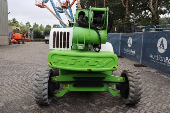 Niftylift HR21 MK1B Hybrid Articulated Boom Lift 225kg 20.8m 2016 Niftylift HR21 Hybrid MK1B 2016 2 image 5