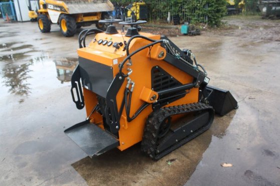 Skid steer loader ZJ-380 Petrol 18.5kW 2026 New Demo Barrett ZJ-380 2026 1 image 5