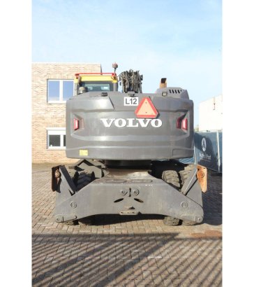 Wheel excavator Volvo EWR150E Diesel 105kW 2019 EWR150E 2019 2 Wheeled Excavators image 5