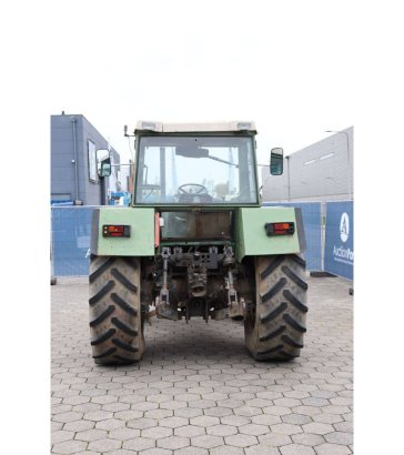 Tractor Fendt Favorit 612 LSA E Diesel 99kW 1984 Fendt Favorit 612 LSA E 1984 2 Tractor Units image 5