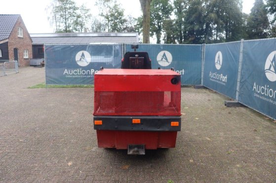 Wheel Loader Weidemann 2002 - D/M Diesel 22.8kW 1988 (Margin) Weidemann 2002-D/M 1988 2 Wheel Loaders image 20