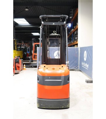 Linde V10-02 Electric Reach Truck 800kg 5.4m 2019 9996 2019 2 image 5